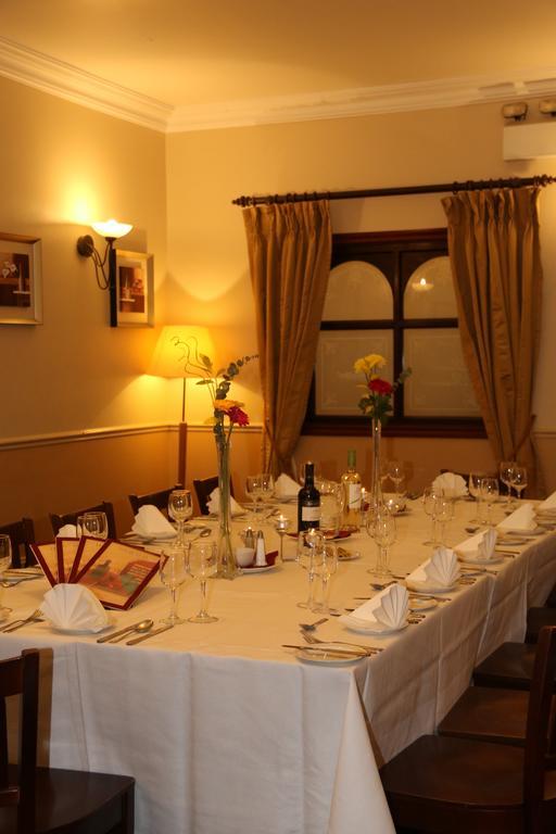 Gullane's Hotel Ballinasloe Esterno foto